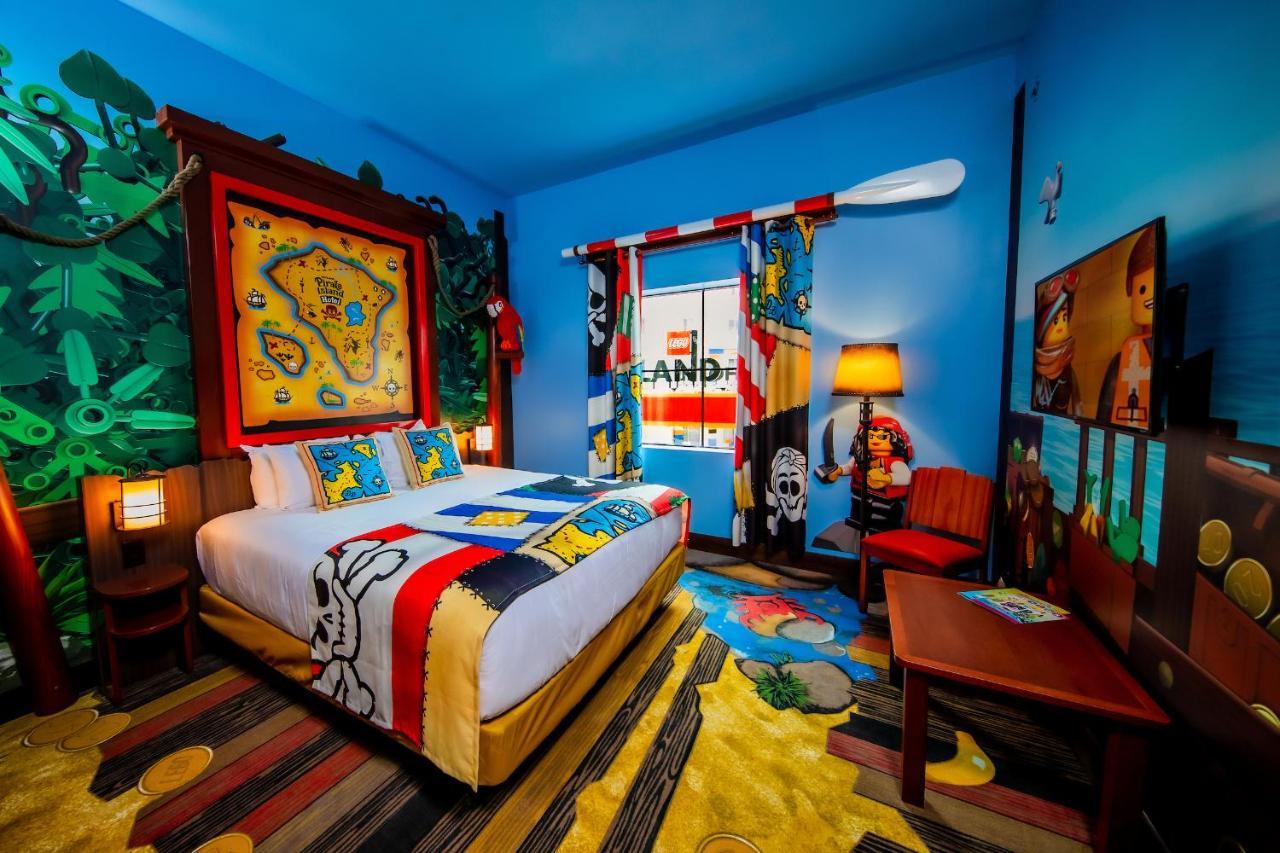 Pirate Theme Family Room LEGOLAND® Pirate Island Hotel,1772967447:JPEG